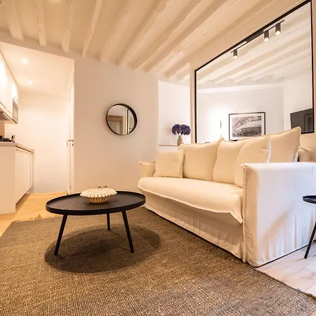 Cosy Nest In Saint Germain Apartment *