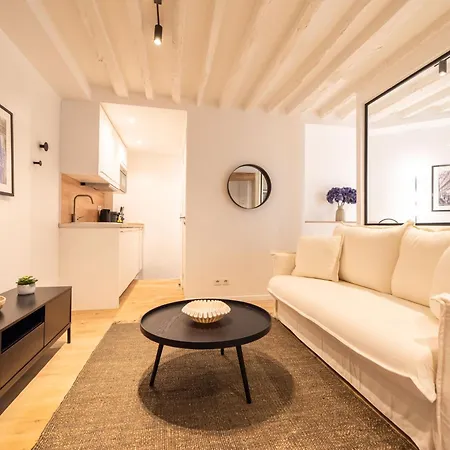 Cosy Nest In Saint Germain Apartament Paryż