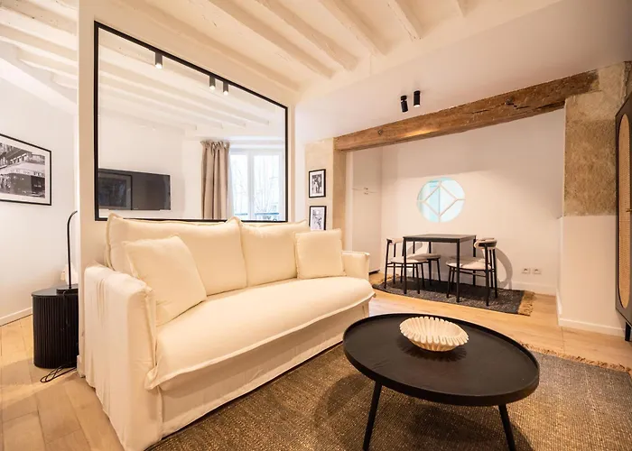 Cosy Nest In Saint Germain * パリ