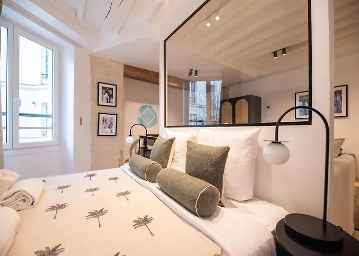Cosy Nest In Saint Germain Paris
